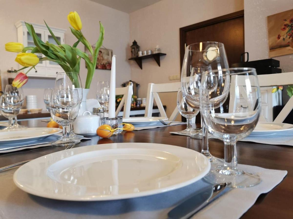 Osrodek Bialy Lew Bed & Breakfast Wojciechow  Exterior photo